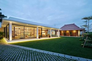 10 Inspirasi Rumah Joglo Minimalis Dan Modern